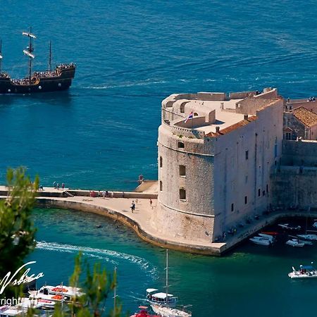 Luxury Bonbon Next To Banje Beach And Old Town, Great Location Дубровник Екстериор снимка
